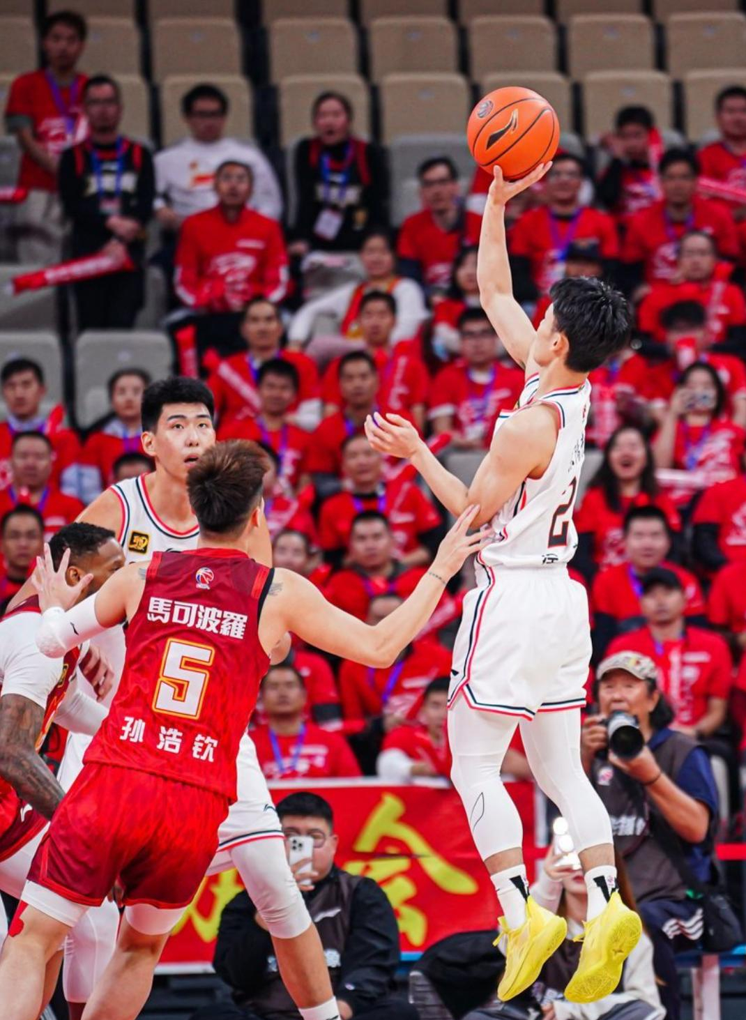 国际比赛日NBA季后赛焦点战,北京国安豪取连胜,赛场秩序良好,数据趋势出现新变化的简单介绍 国际比赛日NBA季后赛焦点战,北京国安豪取连胜,赛场秩序良好,数据趋势出现新变化的简单介绍