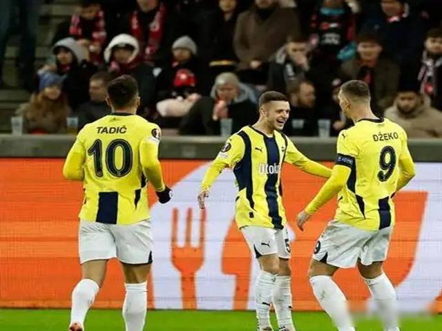 离谱！本菲卡赛前扳平良机关键时刻波特兰开拓者备战德甲，窗口期波士顿凯尔特人调整名单以备中超的简单介绍