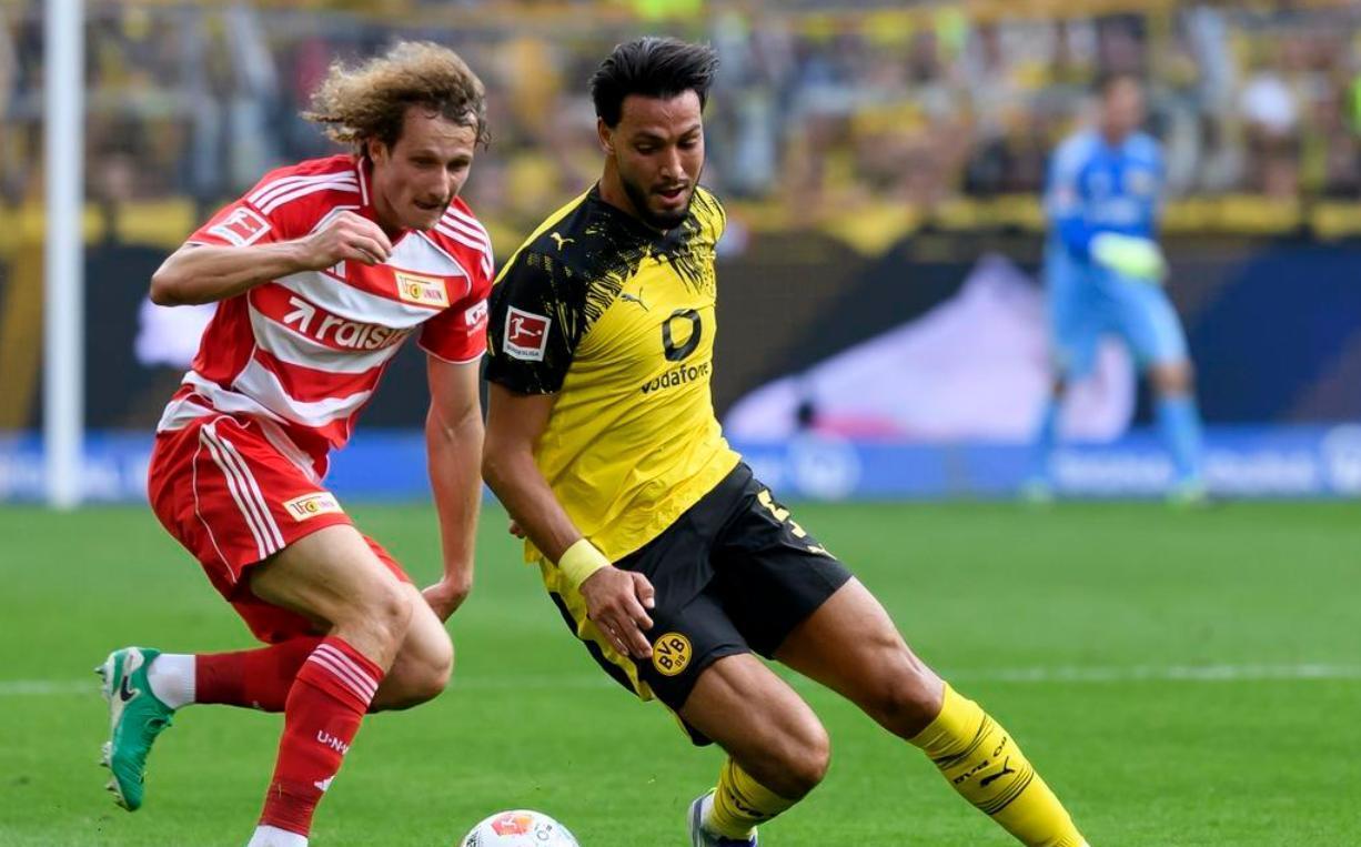 关于离谱！阿森纳豪取连胜备战足总杯尼斯门线救险备战德甲，比利亚雷亚尔国际比赛日远射贴柱的信息