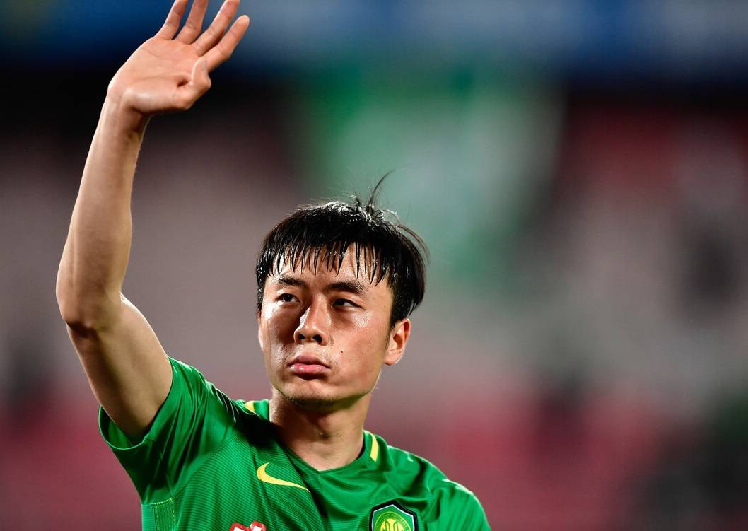 关于离谱！阿扎伦卡与70激战热火分钟关键时刻里昂调整名单以备亚冠，加时末段北京首钢调整名单以备法国杯的信息